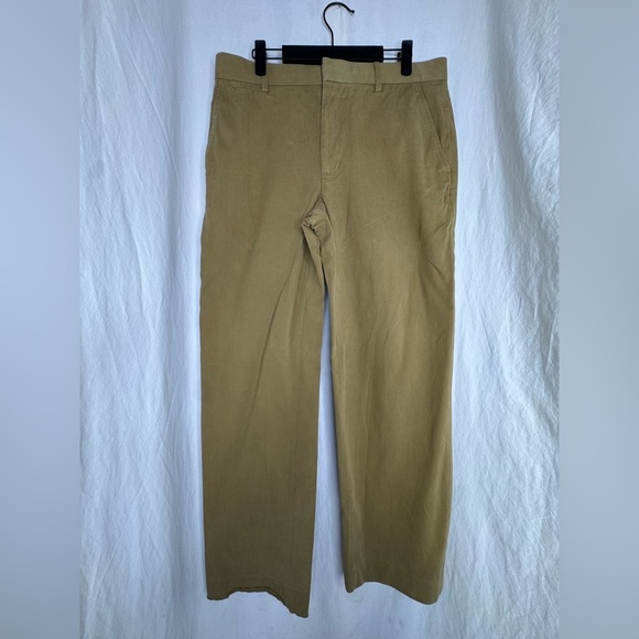Banana Republic Modern Fit Flat-Front Khaki Dress Pants – Size 33x32 - Picture 2 of 5